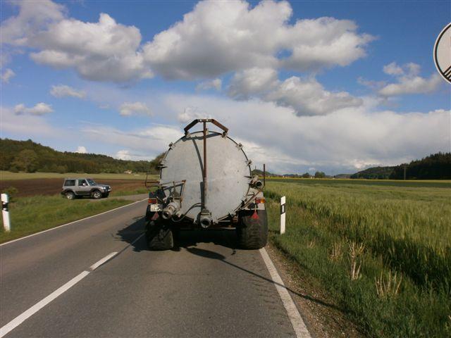 Traktor mit Fass